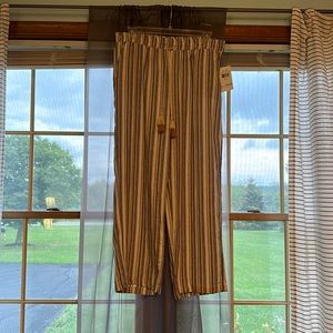 Size XL Harmony and Havoc striped wide leg pants